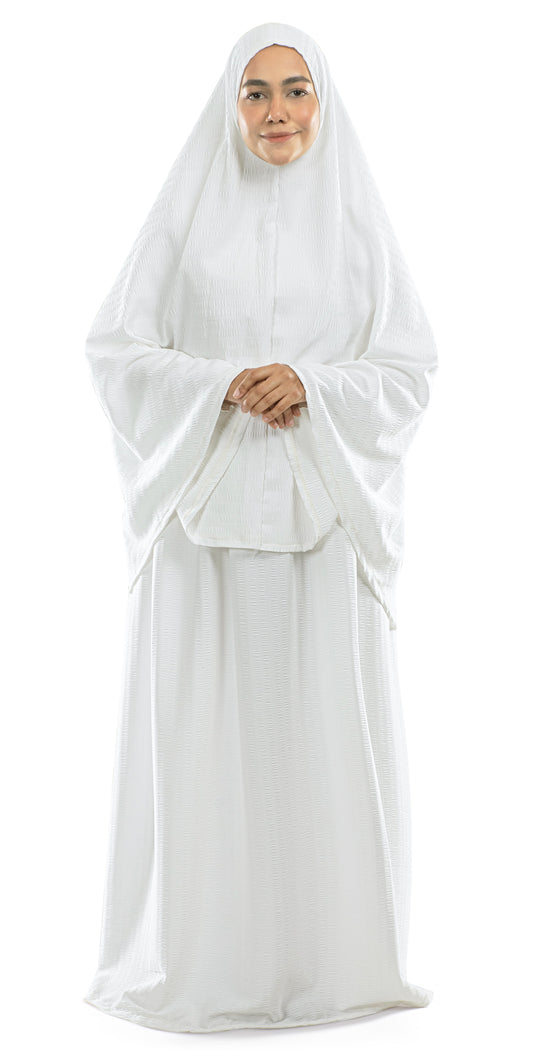 Minimal Islamic Prayer Wear